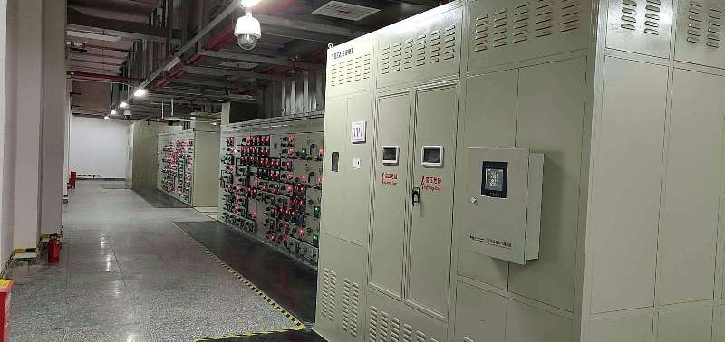 特變電工開關柜溫控器現場案例